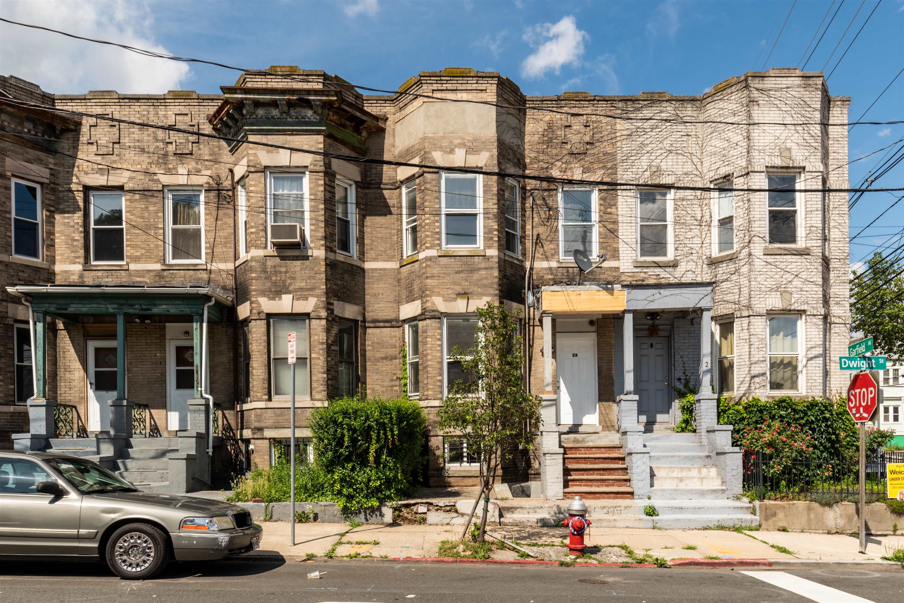 2A DWIGHT ST