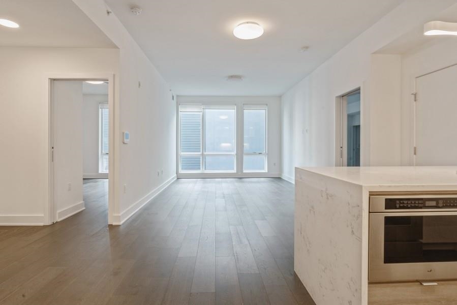 380 NEWARK AVE Unit: 305