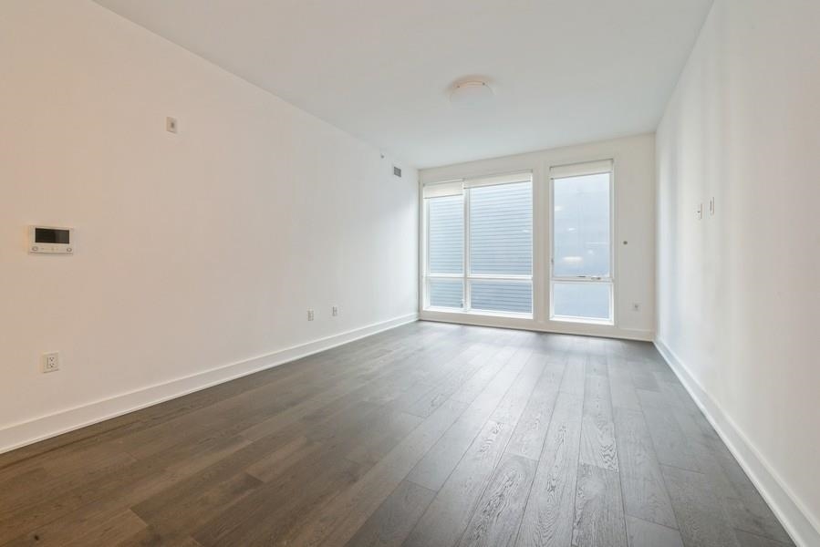 380 NEWARK AVE Unit: 305