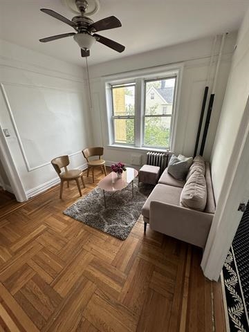 3726 PARK AVE Unit: C4
