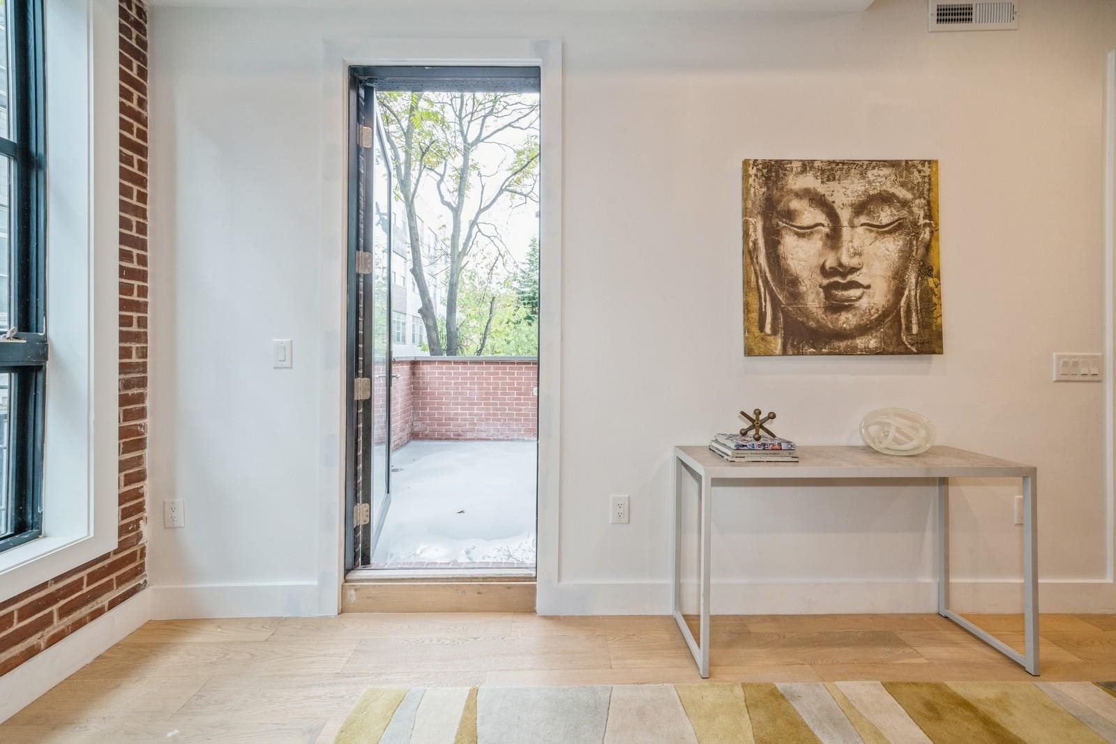 87 BRIGHT ST Unit: 2