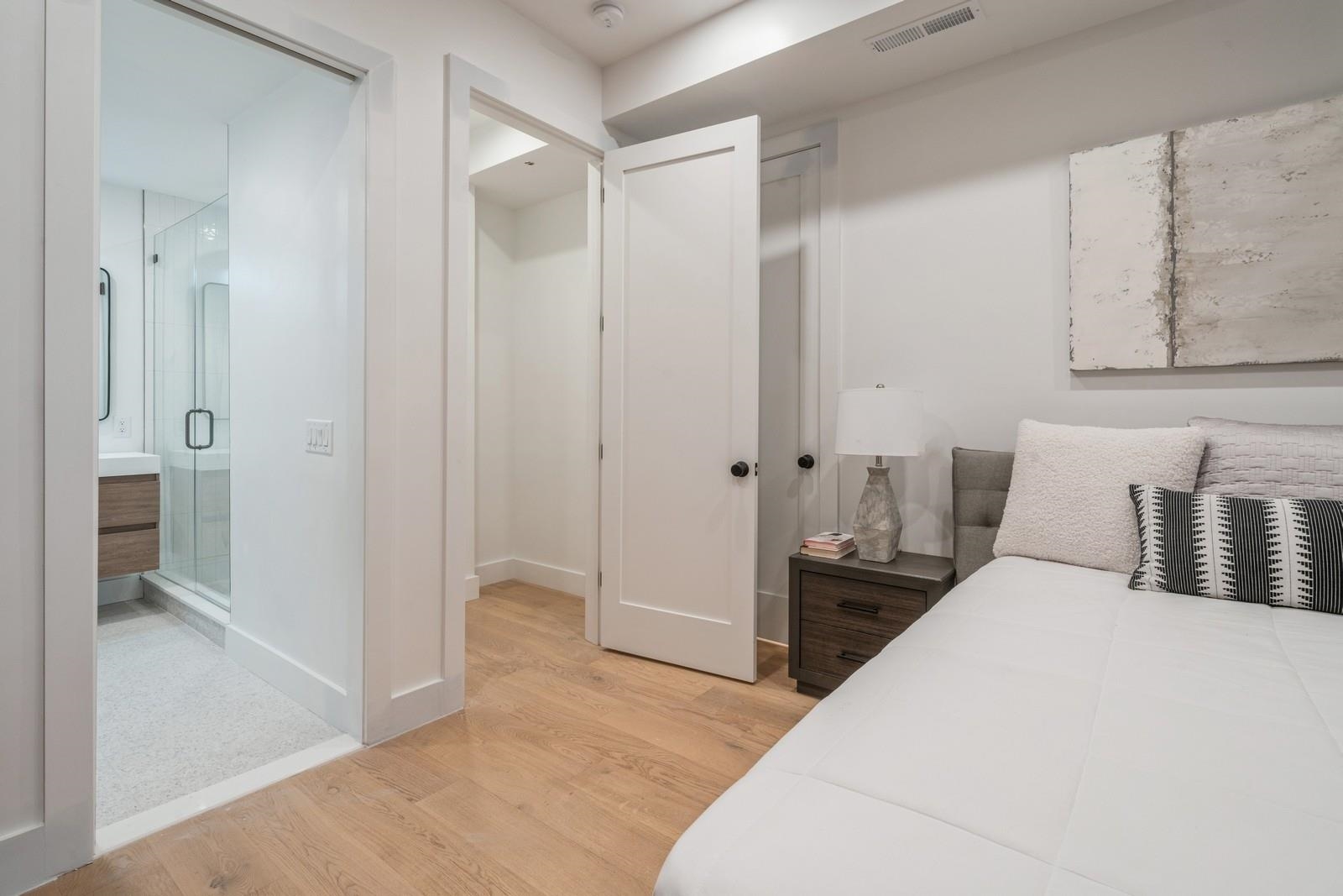 87 BRIGHT ST Unit: 2
