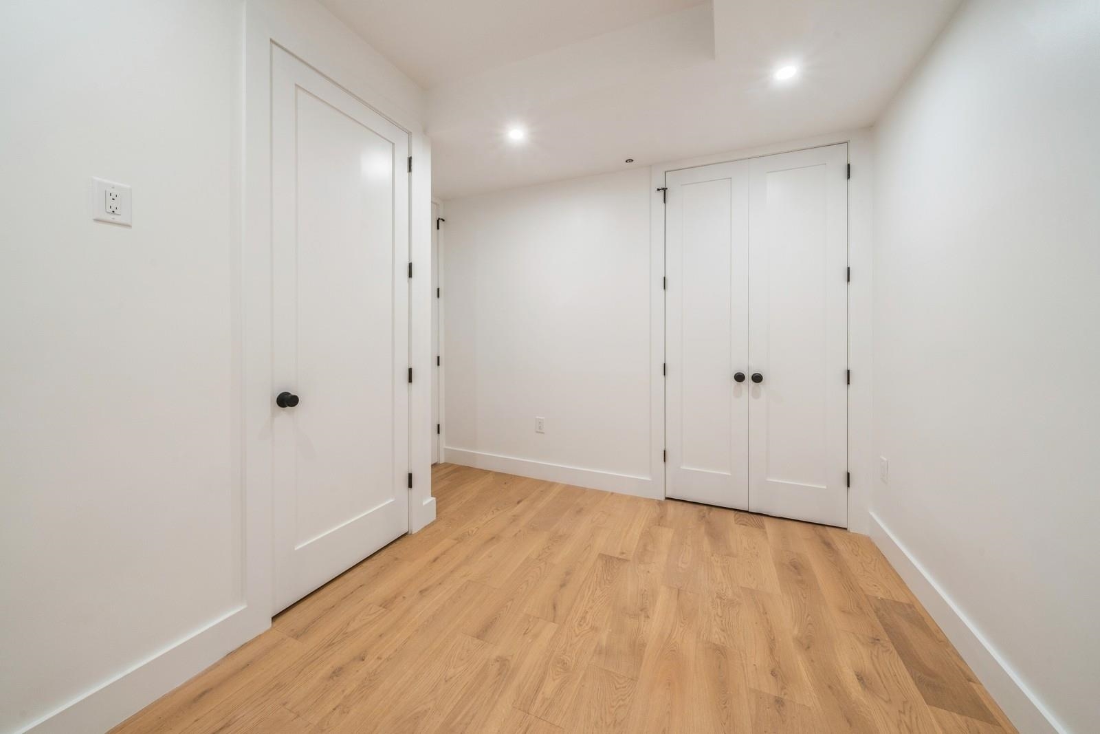 87 BRIGHT ST Unit: 3
