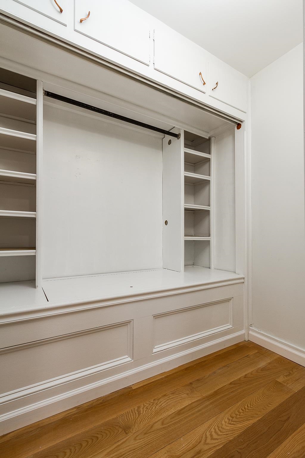 19 EAST 36TH ST