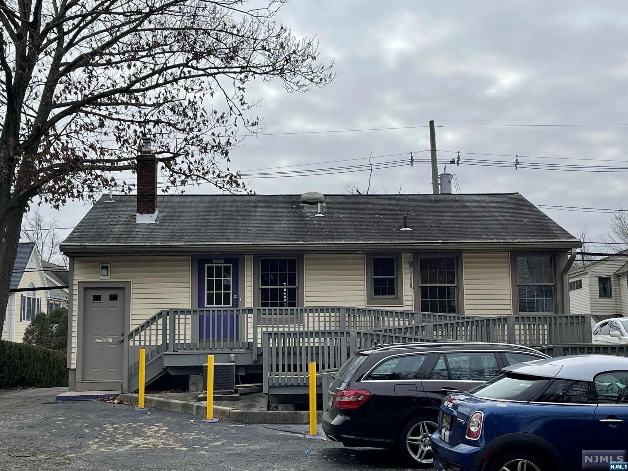 35 E Prospect Street