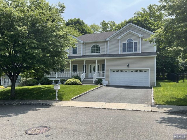320 Vollmer Court