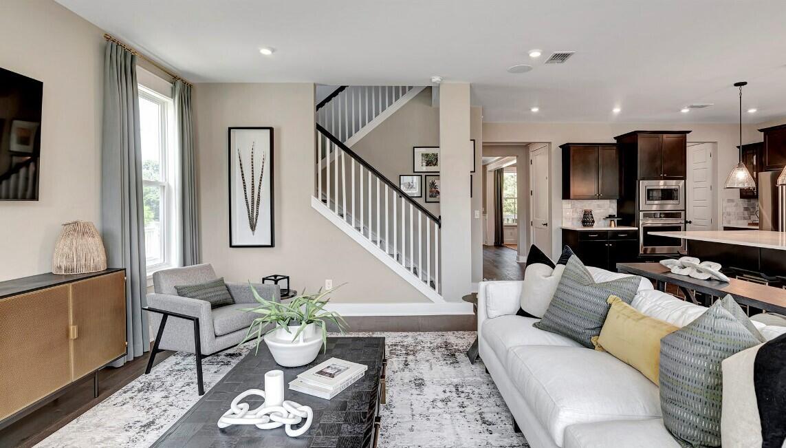 1680 Farmers Way # 439