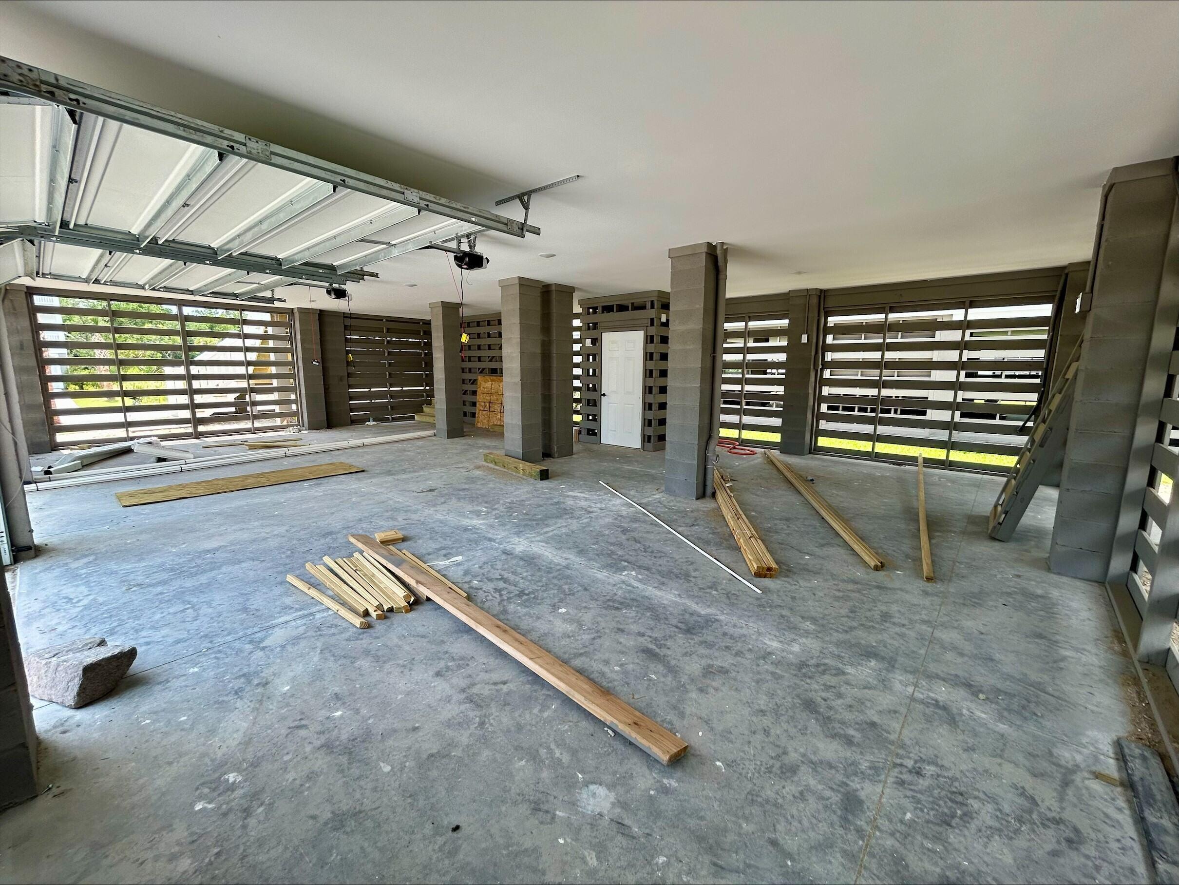 1578 North Lakeshore Drive # 1004
