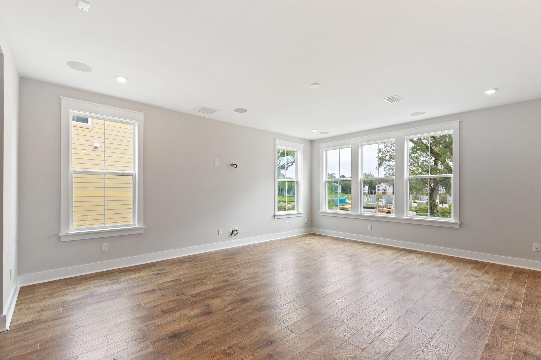 1578 North Lakeshore Drive # 1004
