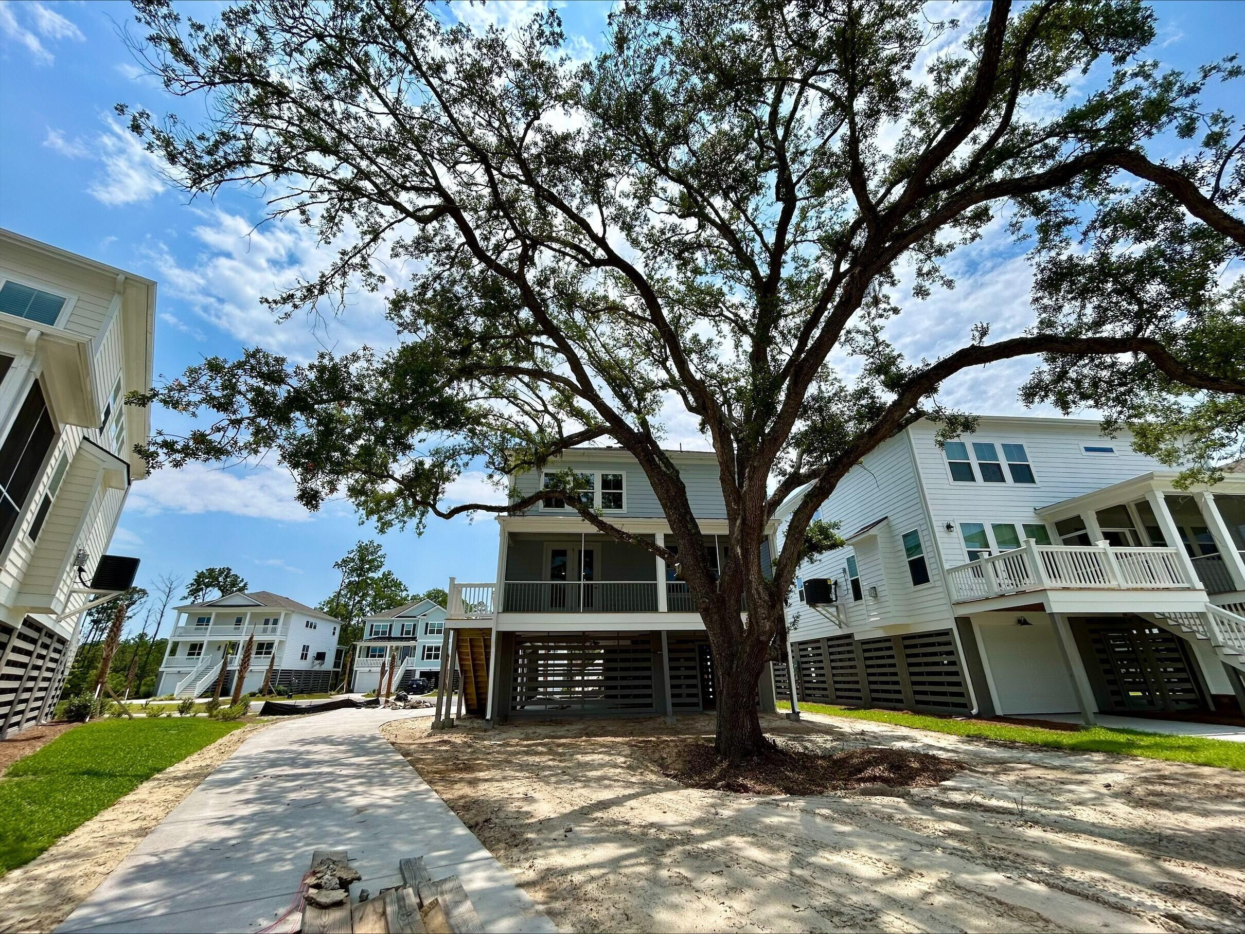1578 North Lakeshore Drive # 1004
