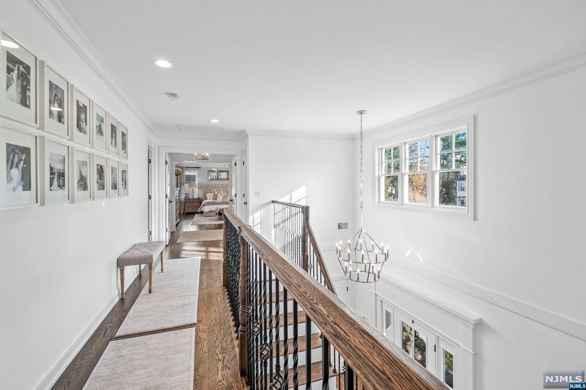 12 Glen Place