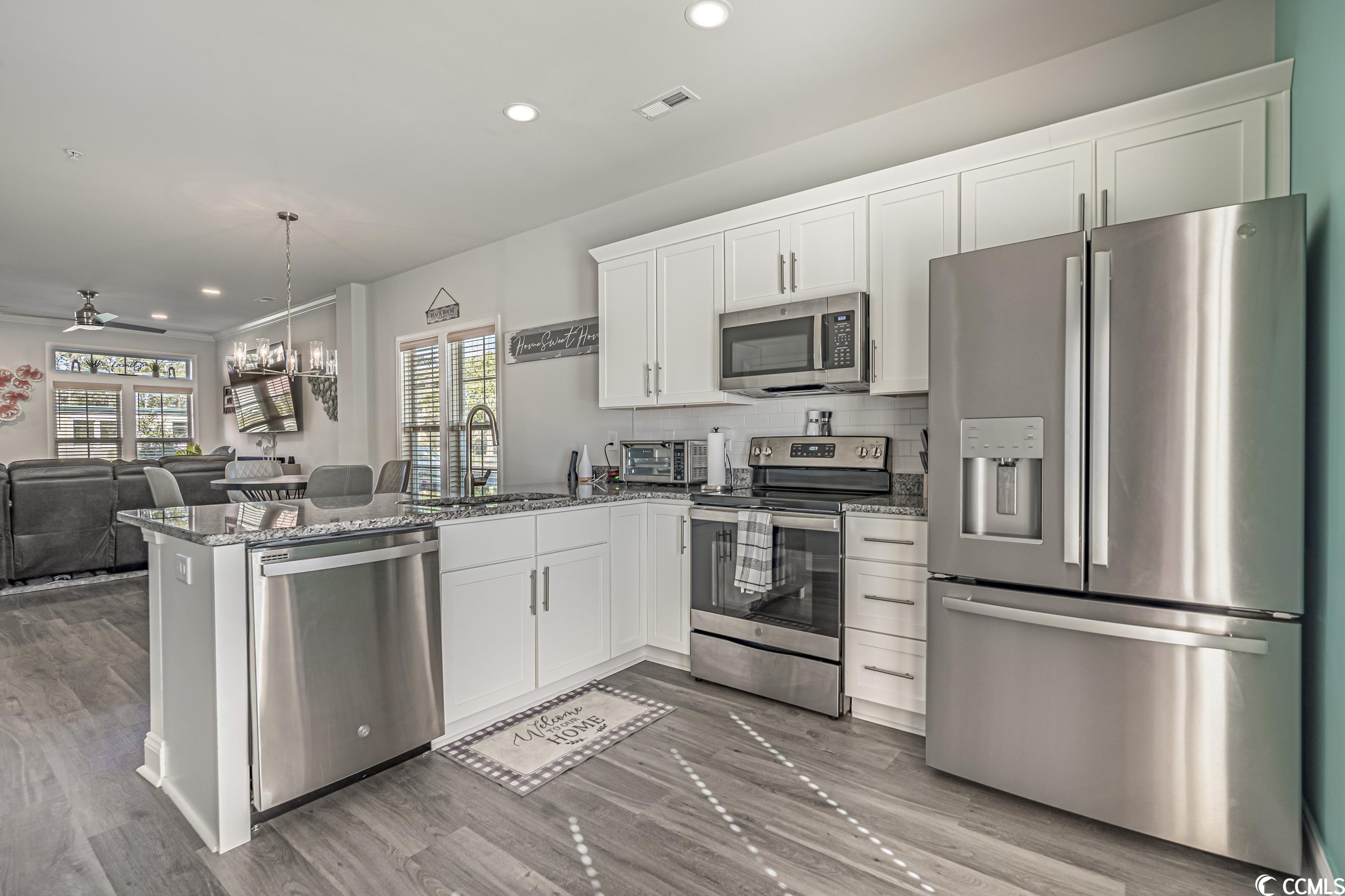 812 Moen Pl. Unit: 801 A
