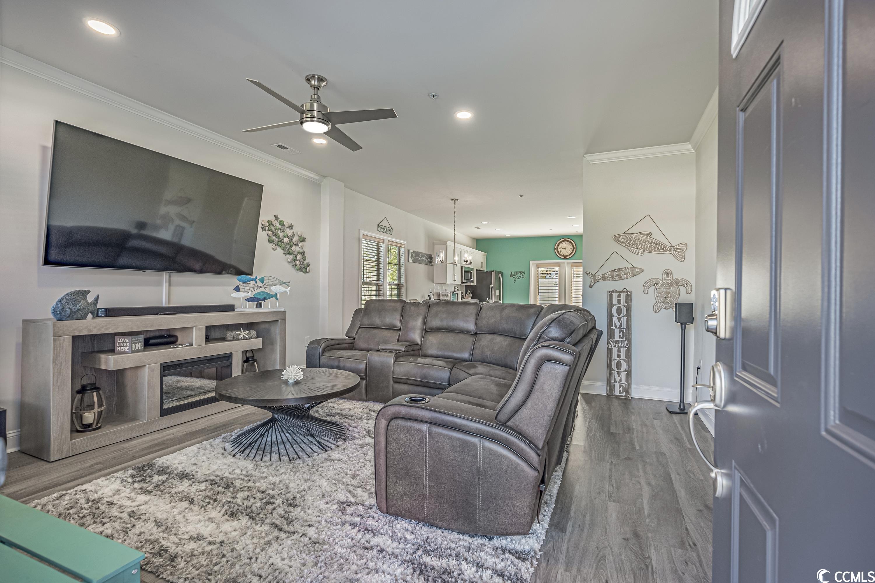 812 Moen Pl. Unit: 801 A