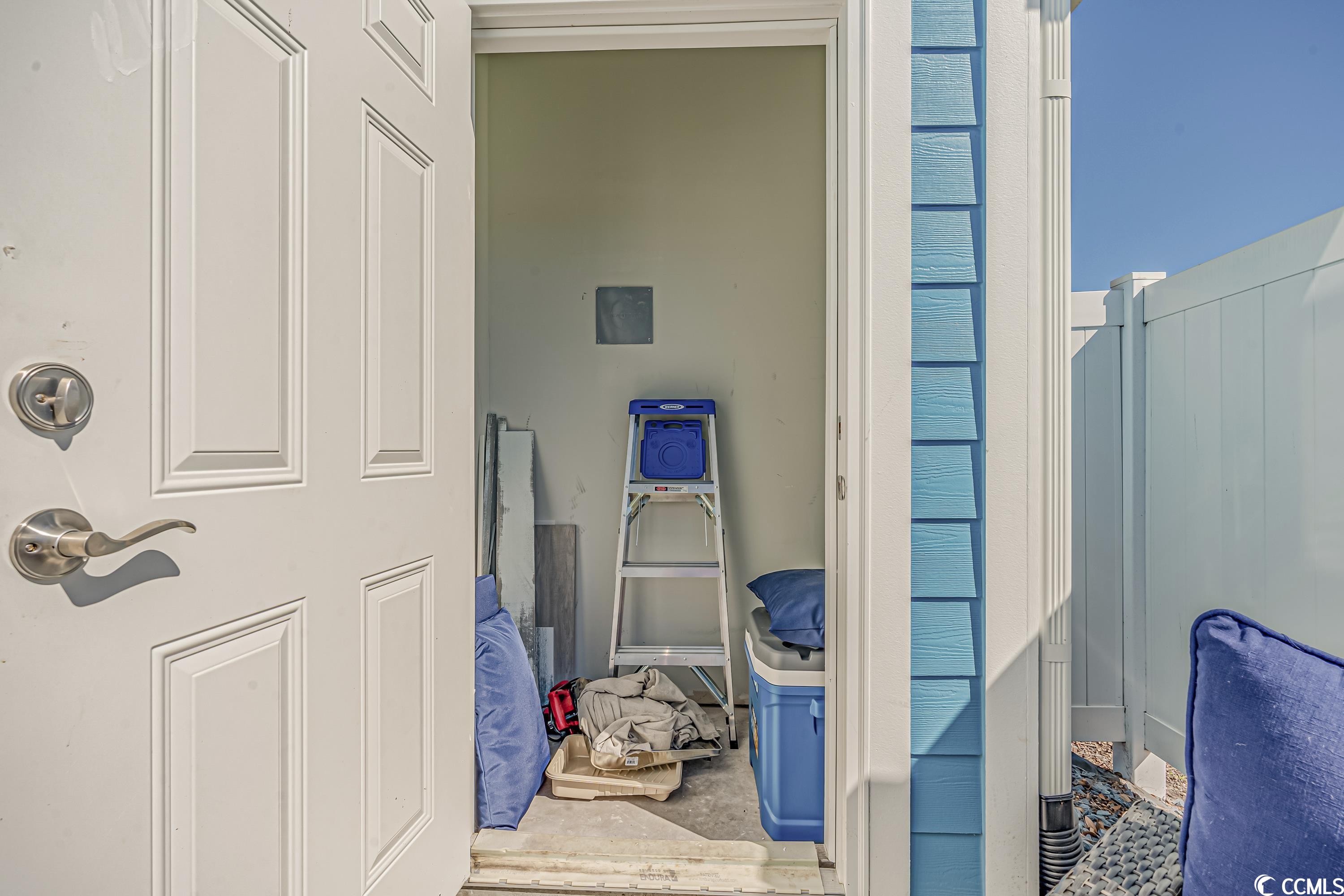 812 Moen Pl. Unit: 801 A