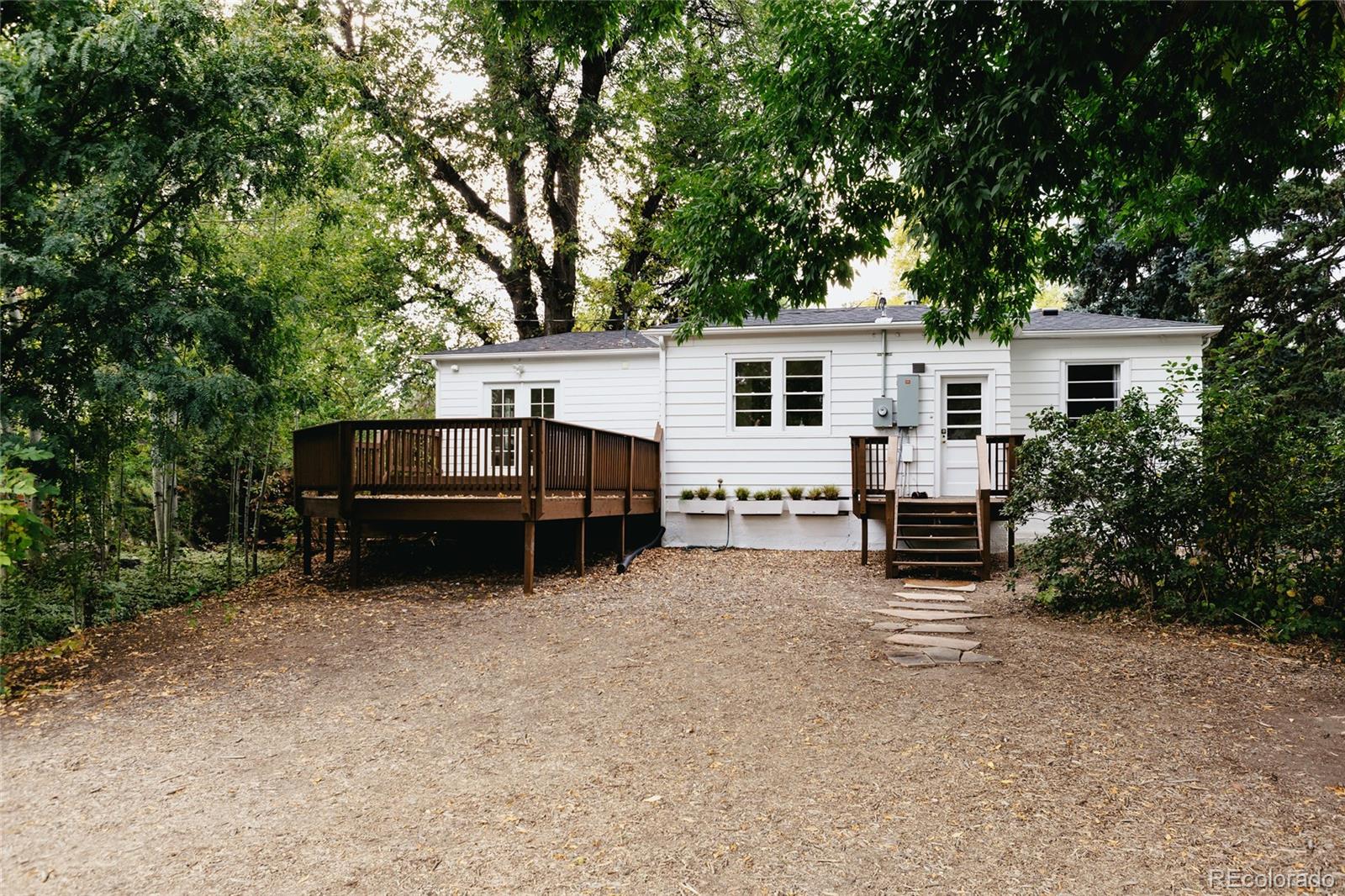 1700 Garland Street