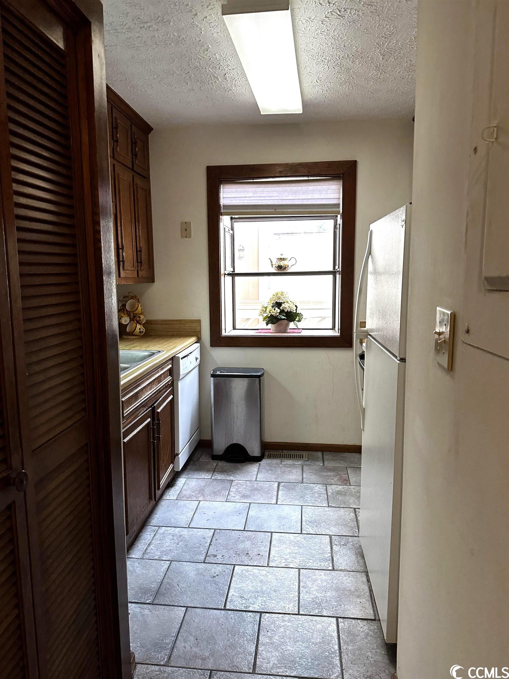 3015 Old Bryan Dr. Unit: 11-3