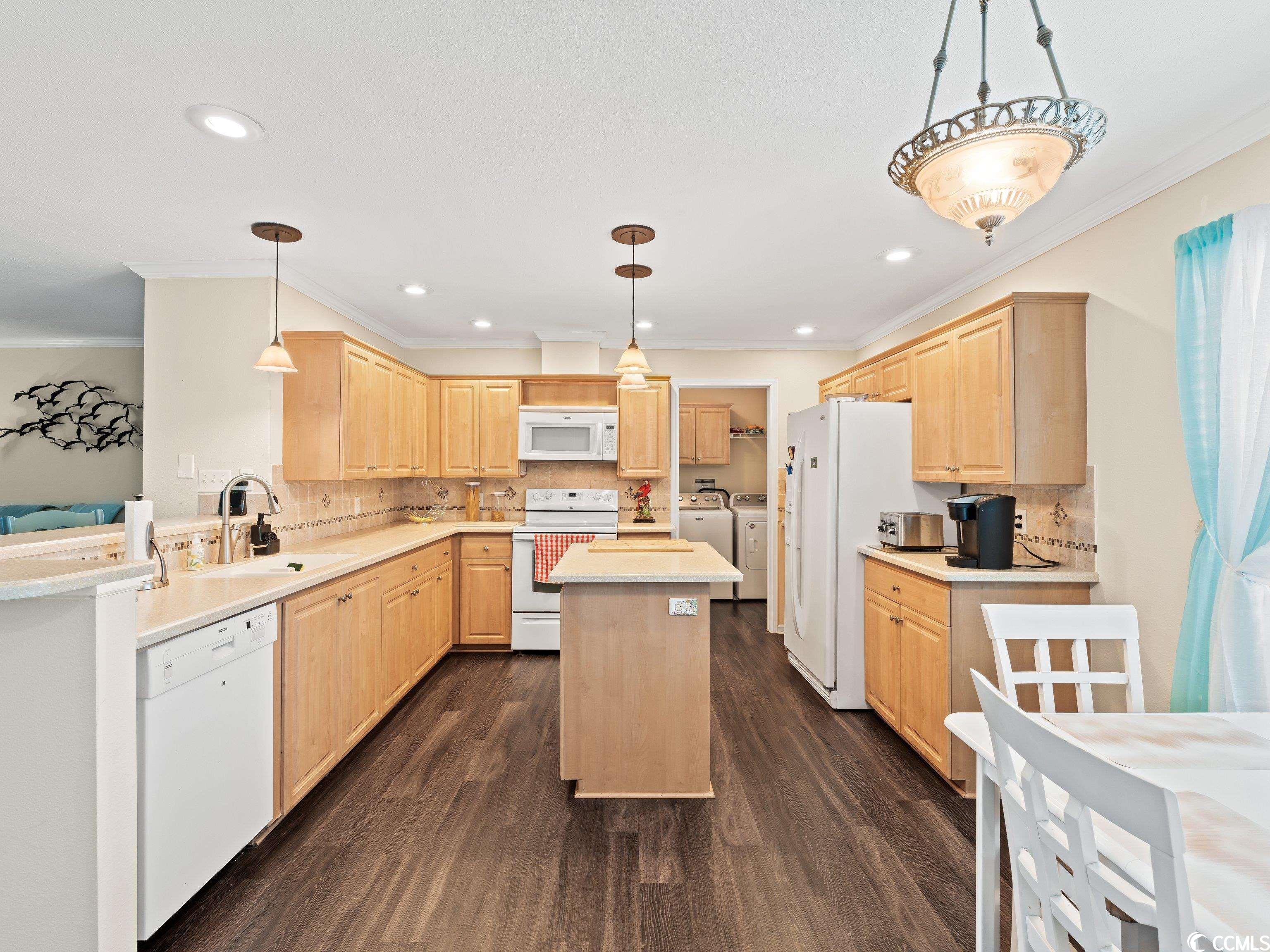 408 Eastlynn Dr.