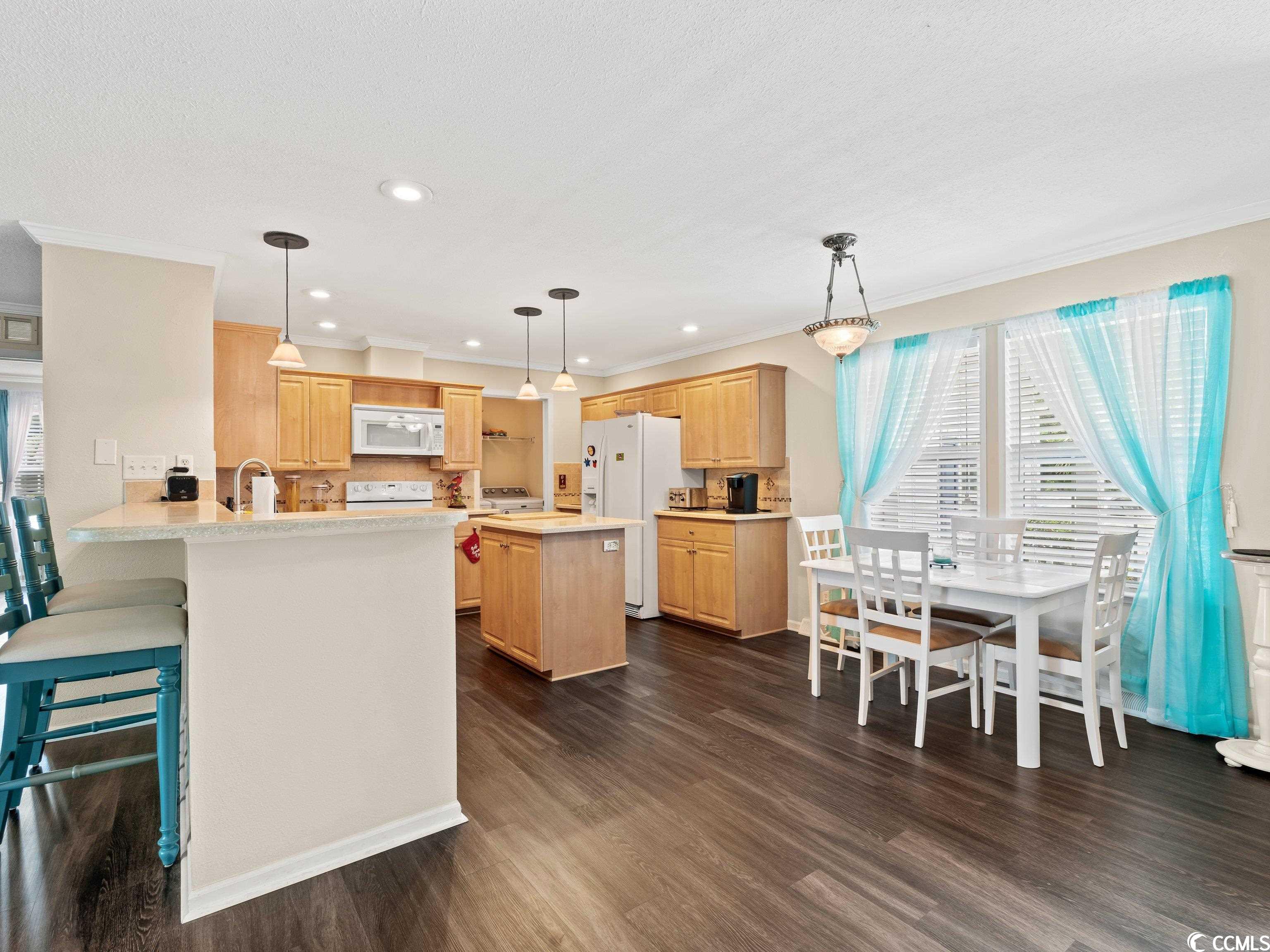 408 Eastlynn Dr.