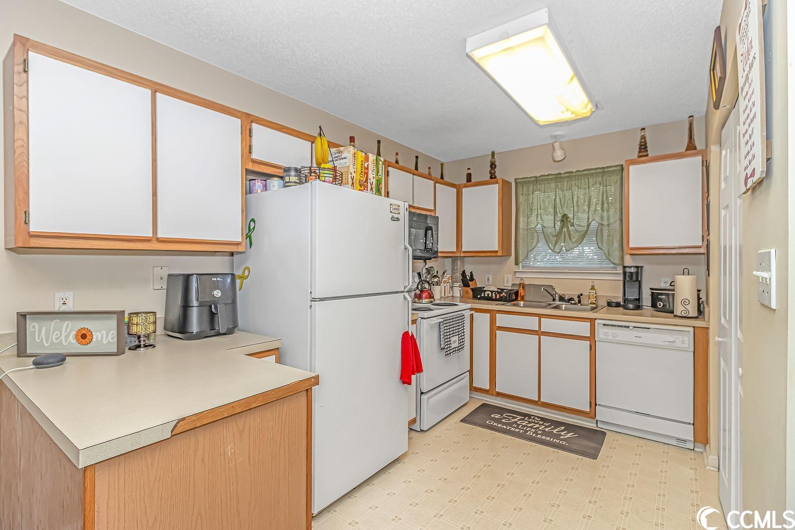 2407 James St. Unit: 110