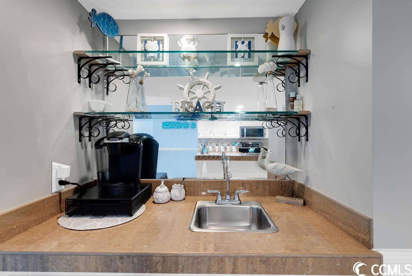 1015 Ocean Blvd. S Unit: 302