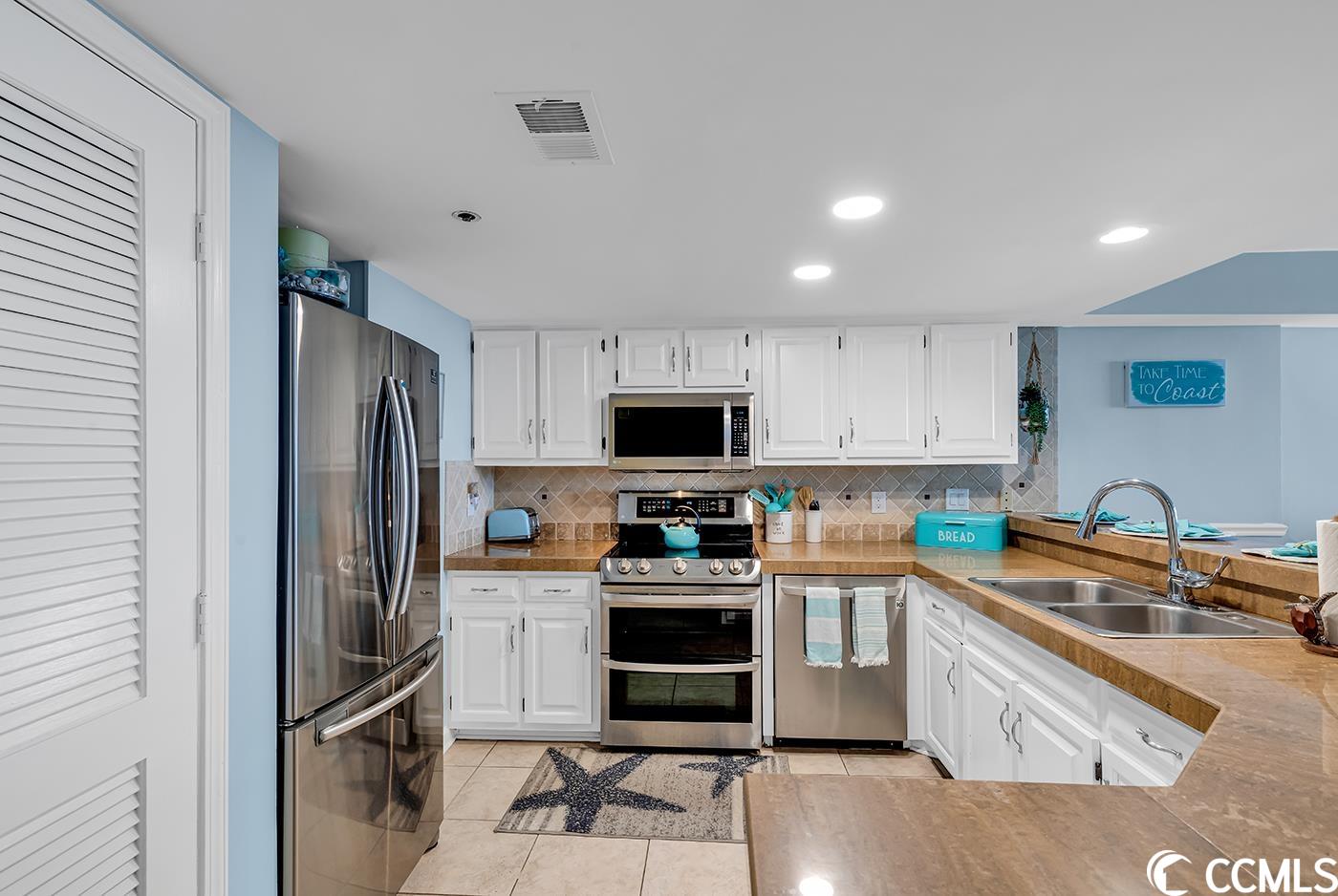 1015 Ocean Blvd. S Unit: 302