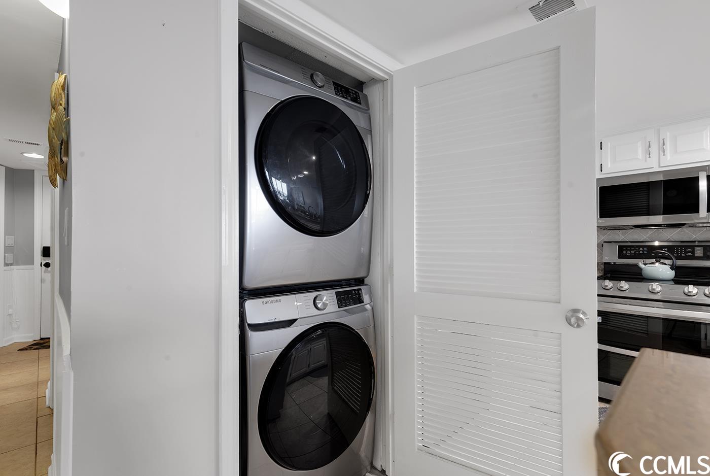 1015 Ocean Blvd. S Unit: 302
