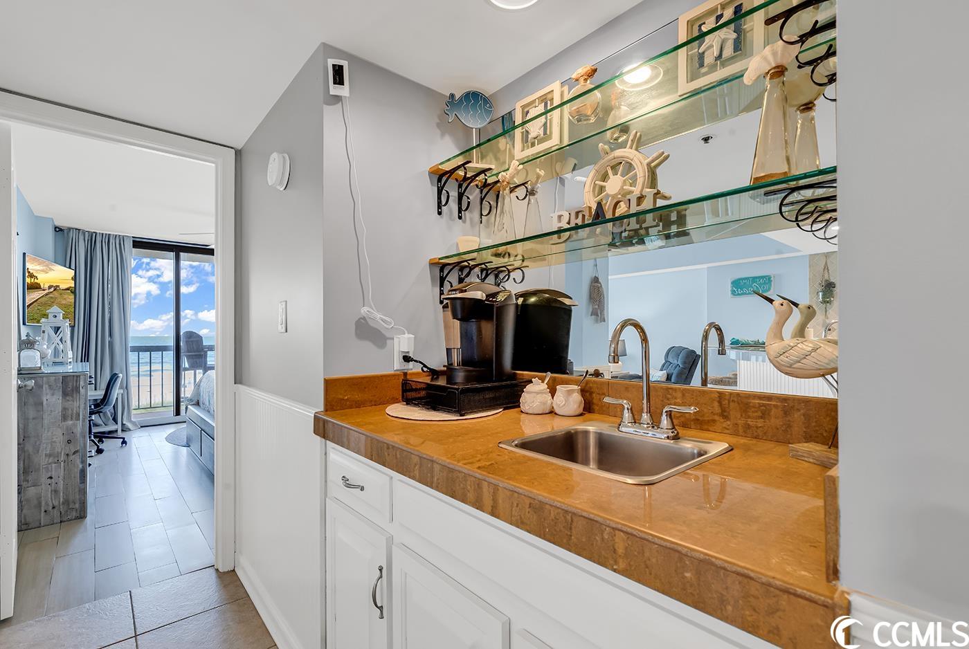 1015 Ocean Blvd. S Unit: 302