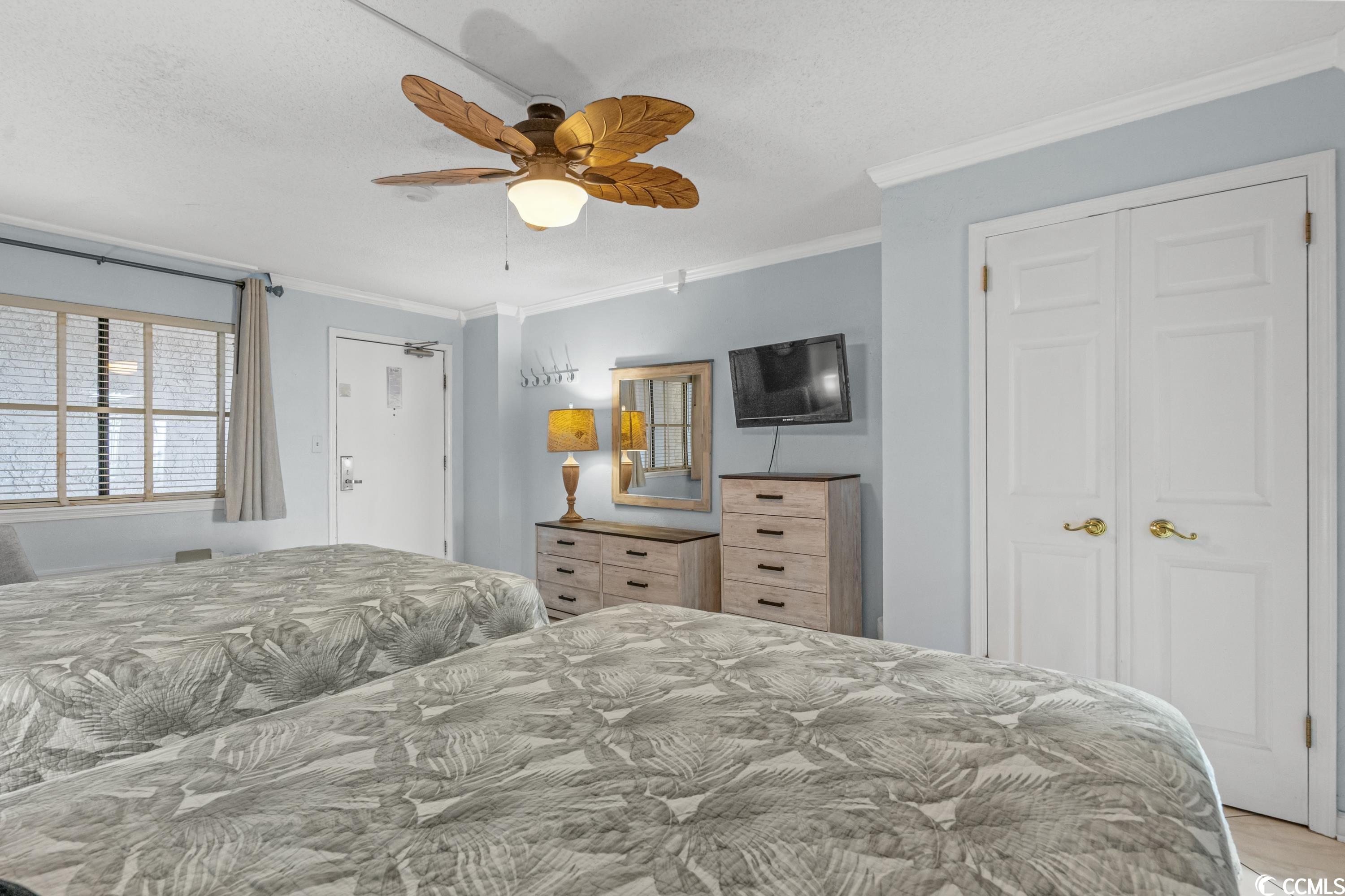 200 76th Ave. N Unit: 808