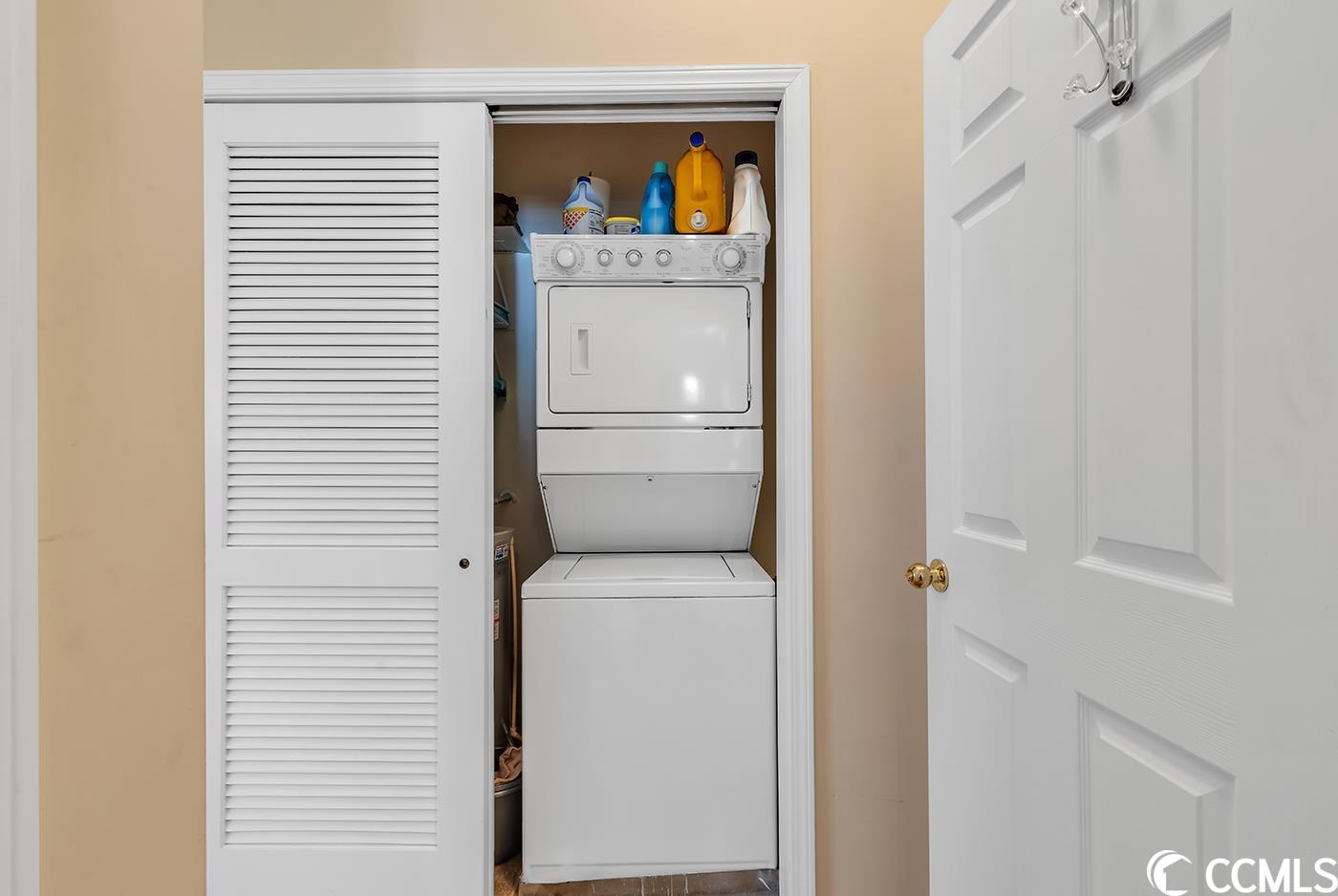 6253 Catalina Dr. Unit: 321