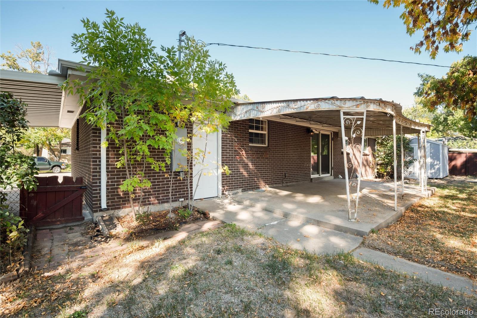 6020 Taft Court
