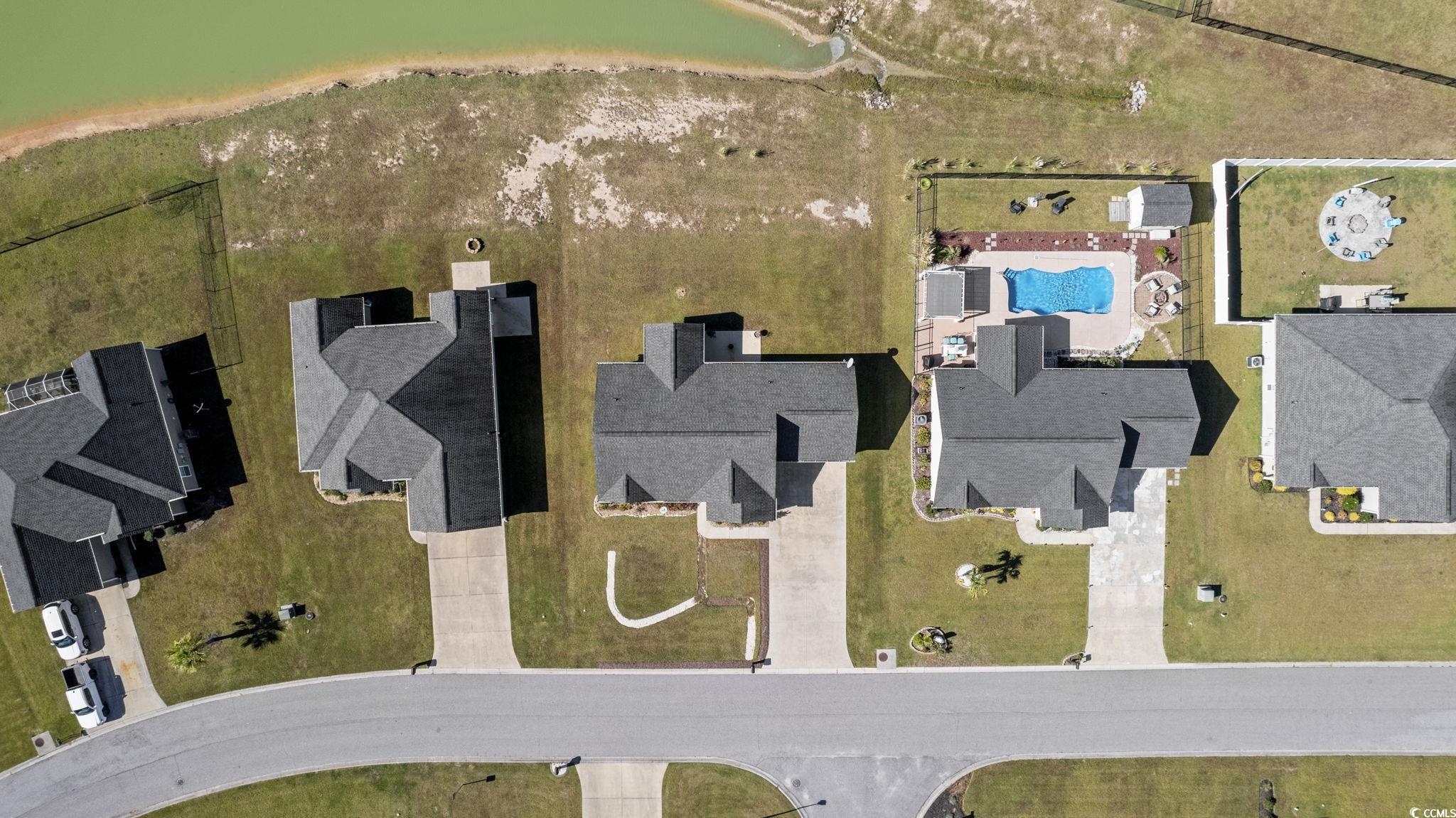 469 Oakham Dr.