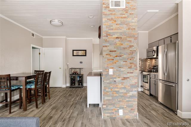 4760 S Wadsworth Boulevard Unit: M106
