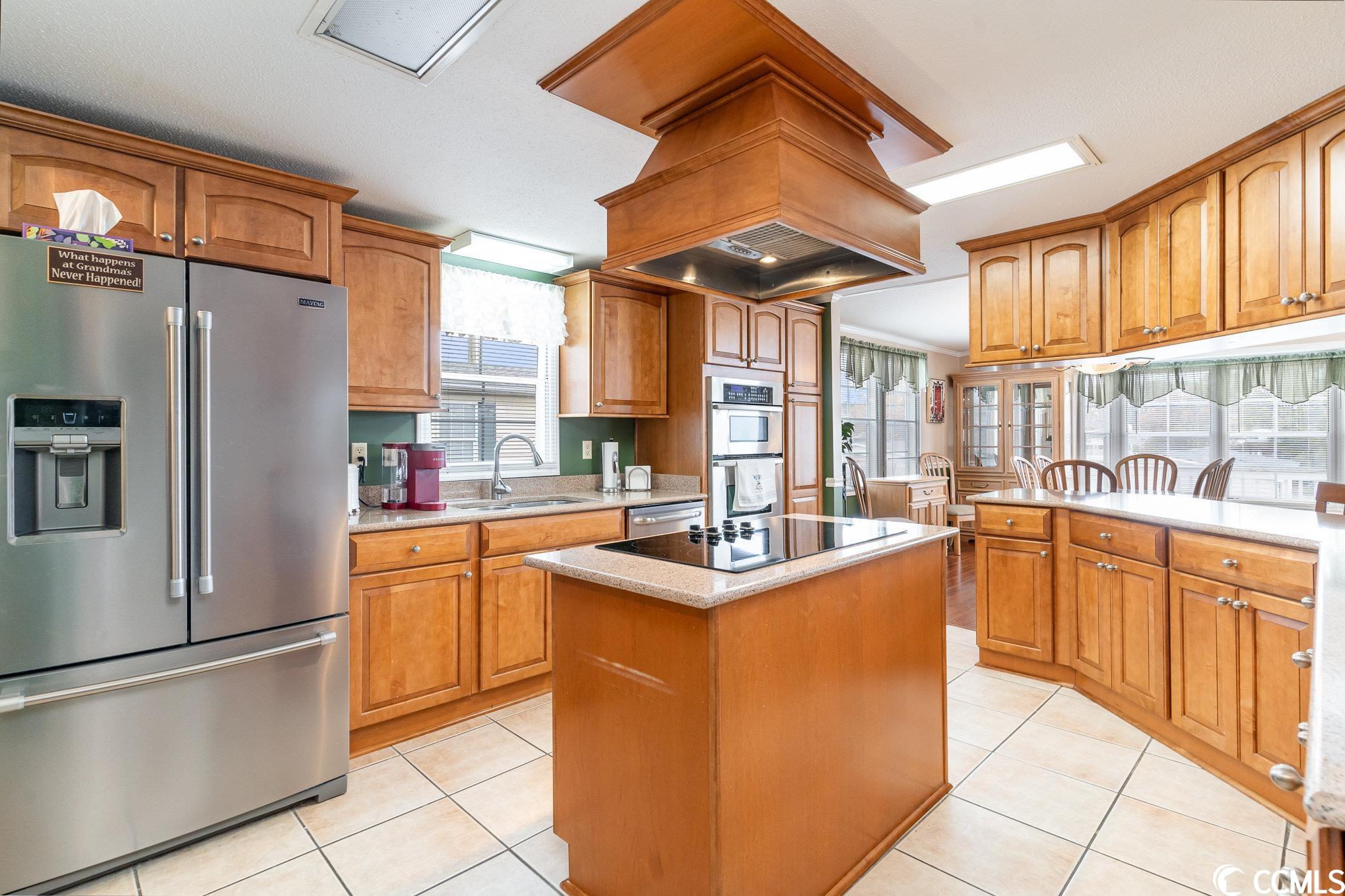 441 Oceanside Dr.