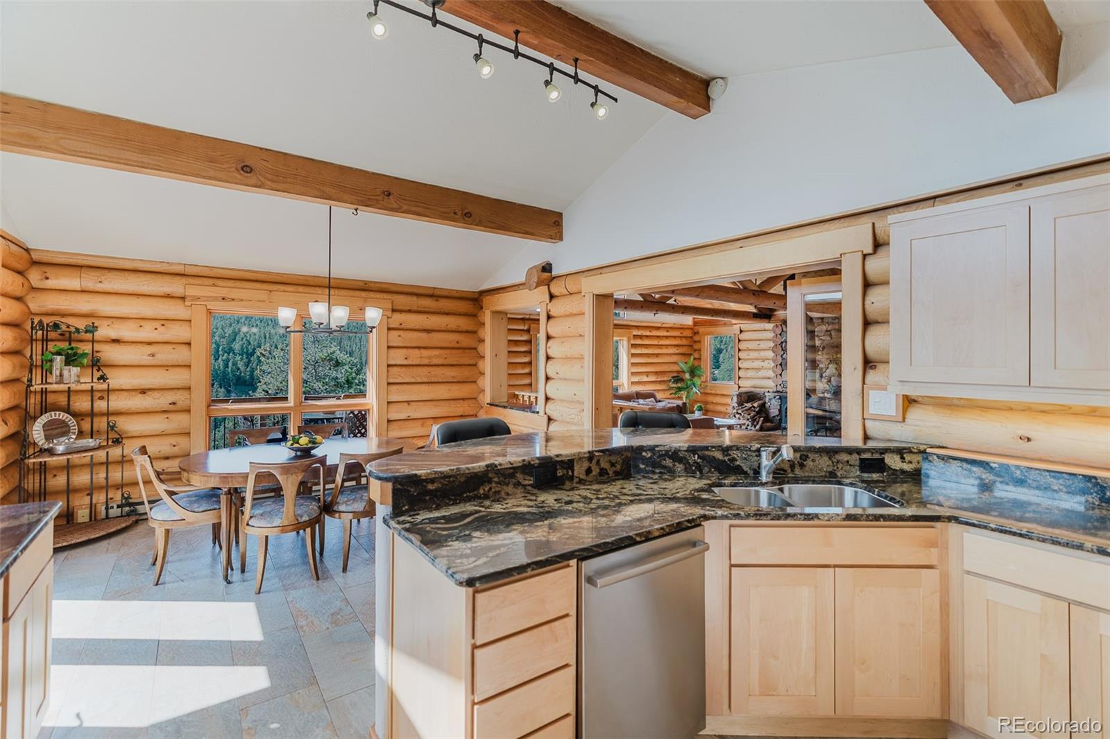 12135 Cochise Circle