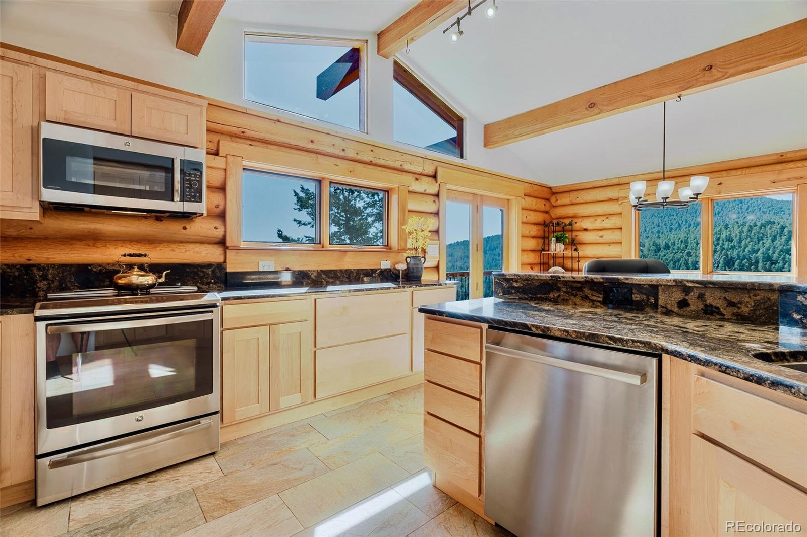 12135 Cochise Circle