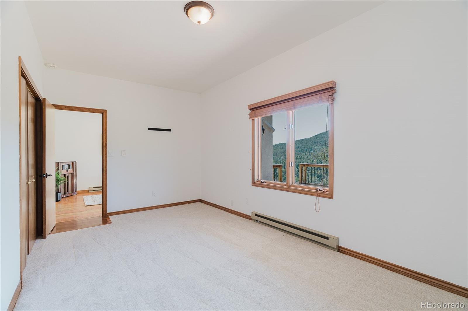 12135 Cochise Circle