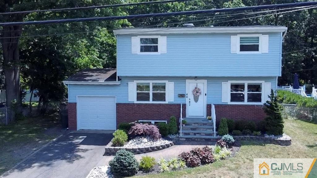 44 Fleetwood Drive