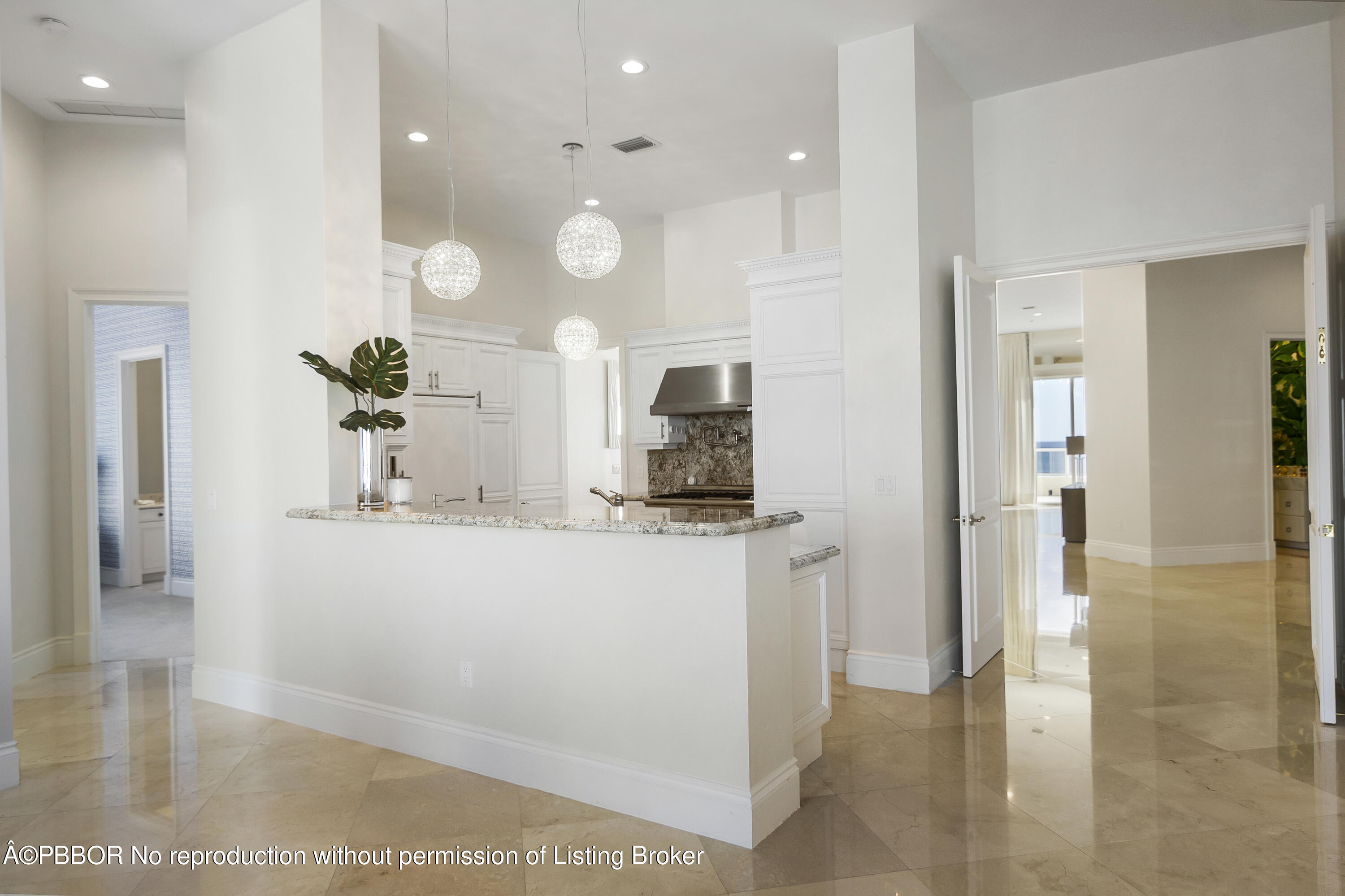 3000 S Ocean Boulevard, 4