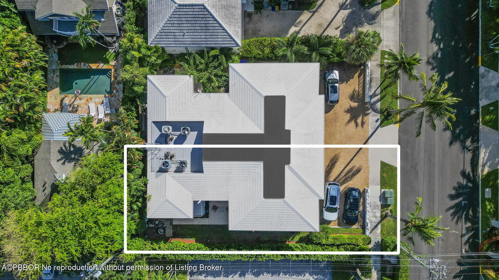 311 Cocoanut Row, 101