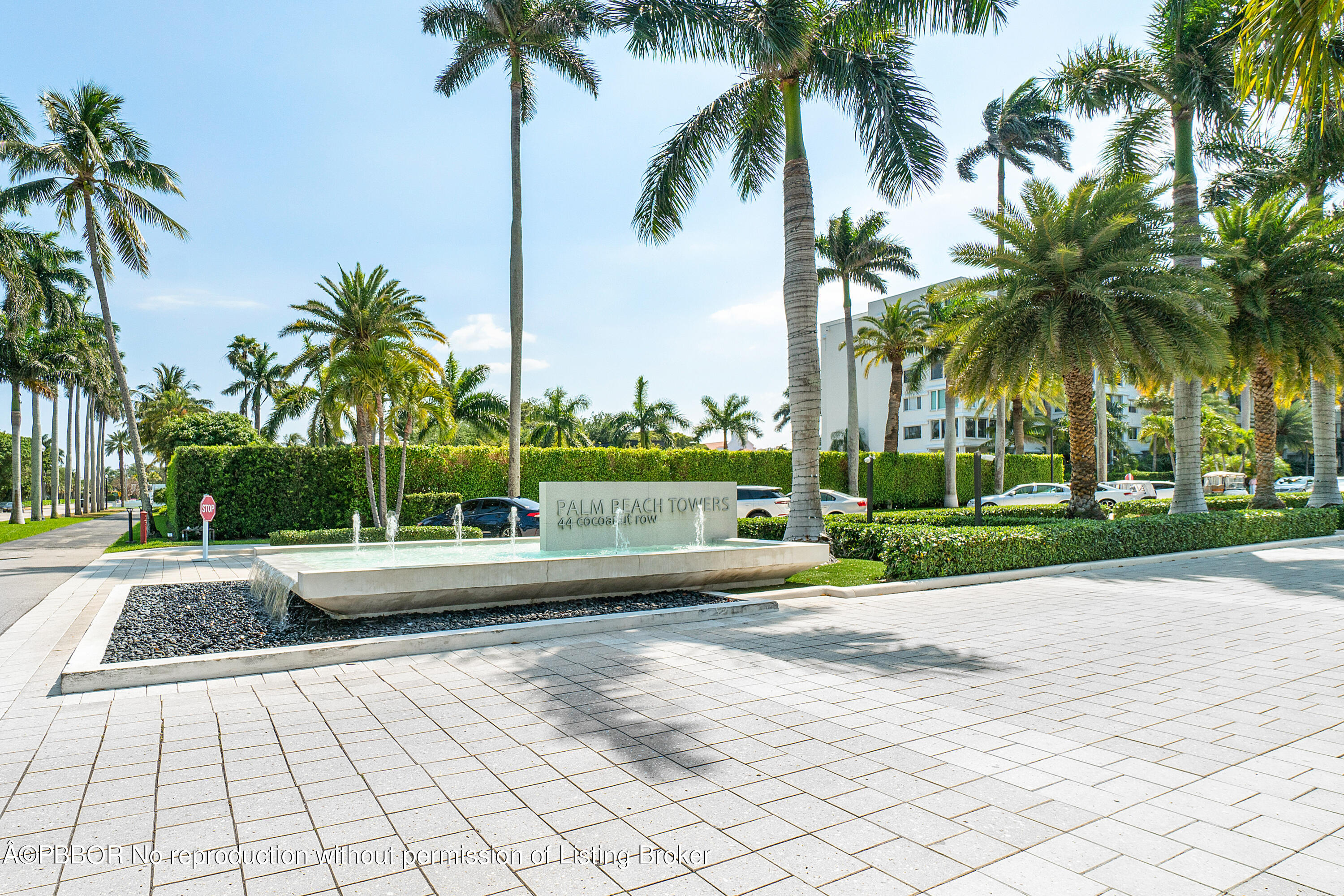 44 Cocoanut Row, 508/509A