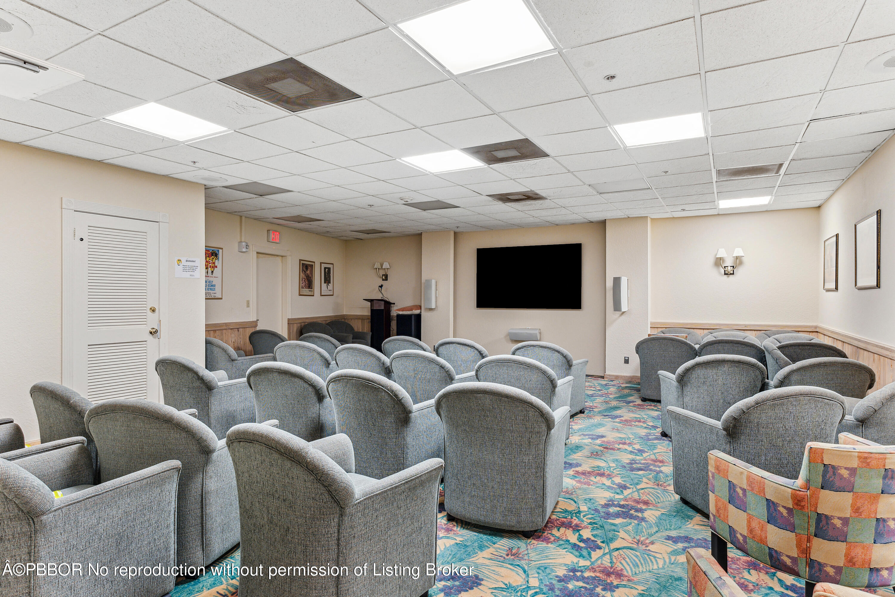 44 Cocoanut Row, 508/509A