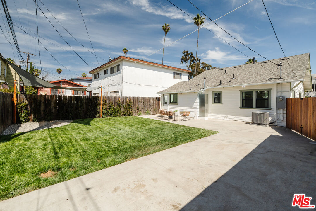 2527 West Blvd