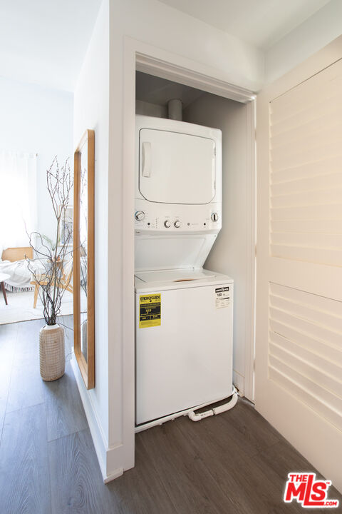 518 E Windsor Rd Unit: 409