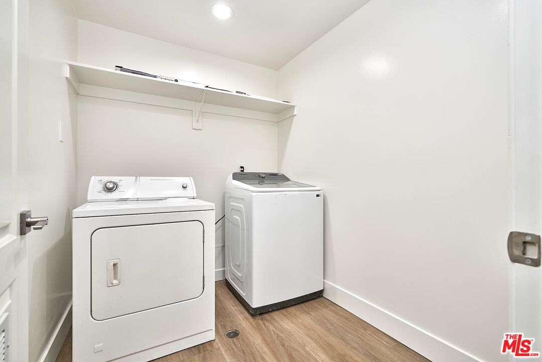 401 N Serrano Ave Unit: 301