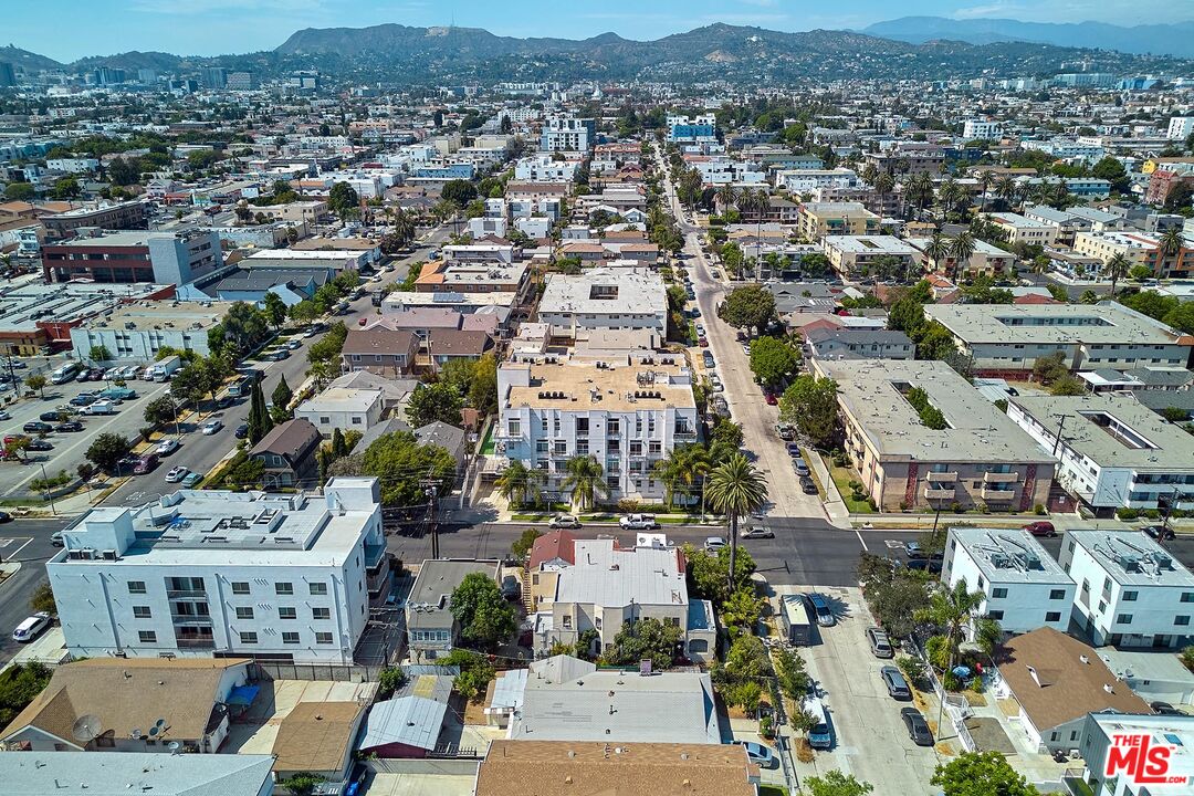 401 N Serrano Ave Unit: 301
