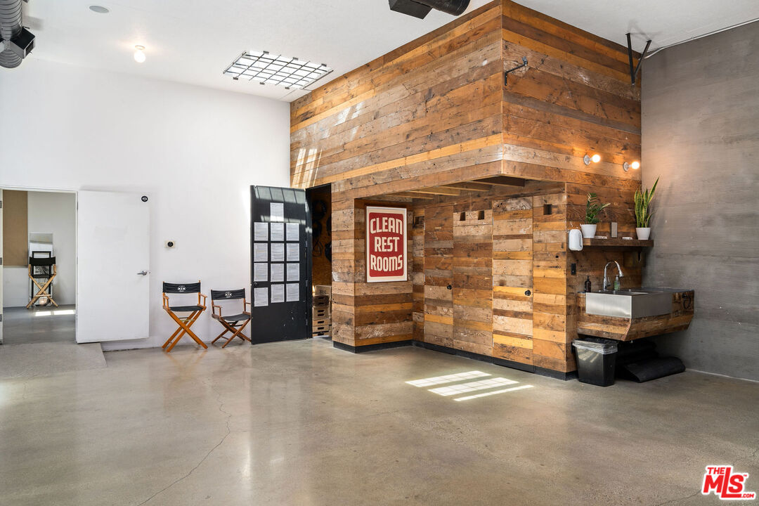 3650 Eagle Rock Blvd