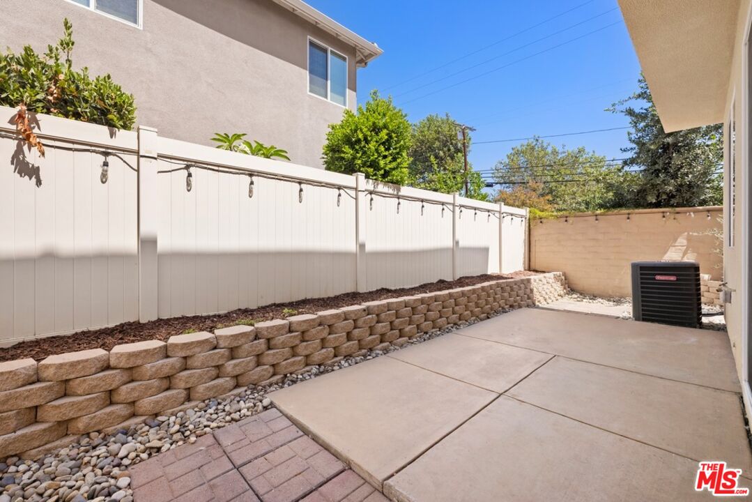 15001 Emma Dr