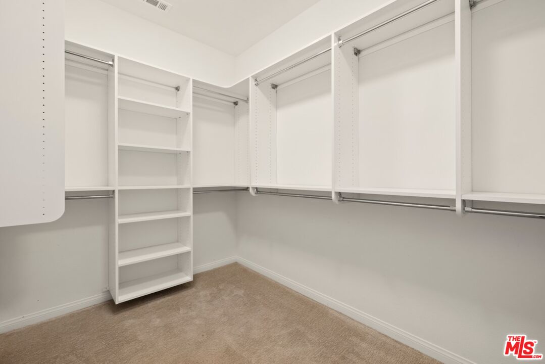 15001 Emma Dr