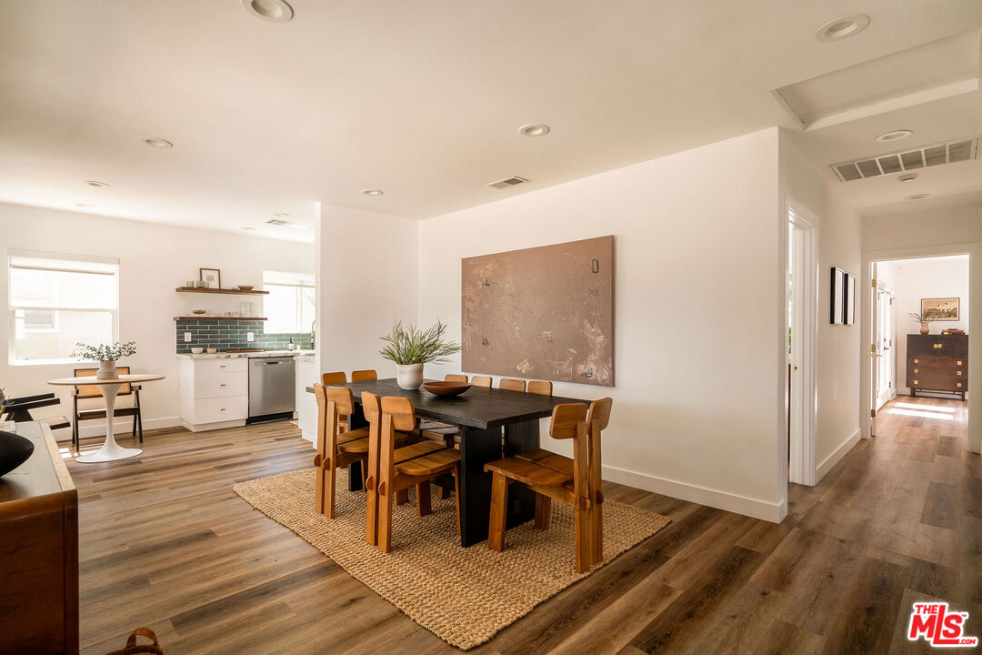3775 Sutro Ave