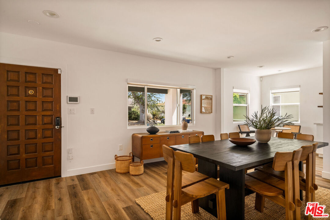 3775 Sutro Ave